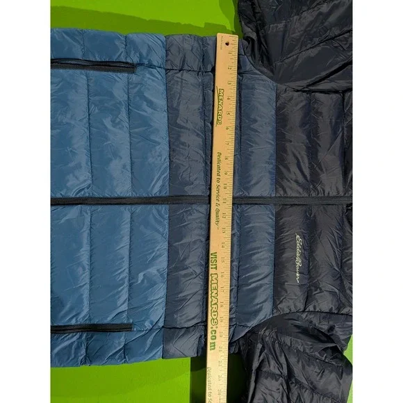 Eddie Bauer CirrusLite 650 Down Puffer Hooded Jacket Mens Size Medium Blue Tones